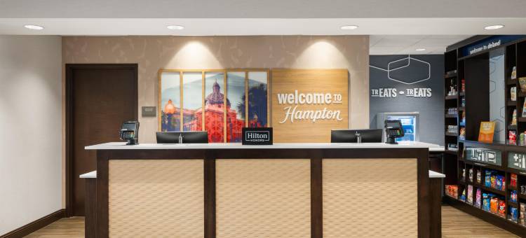 迪美欢朋套房酒店(Hampton Inn & Suites DeLand)图片