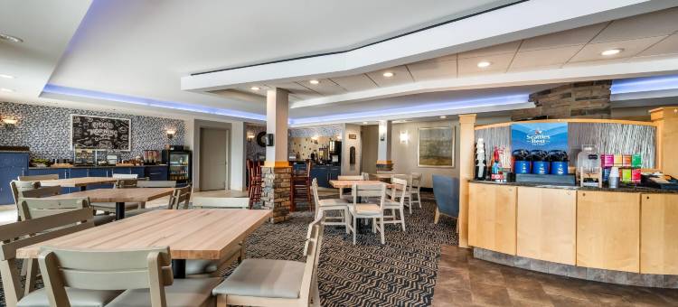 费尔菲尔德AmericInn酒店(AmericInn by Wyndham Fairfield)图片