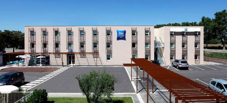 马诺斯克卡达拉切宜必思快捷酒店(Ibis Budget Manosque Cadarache)图片