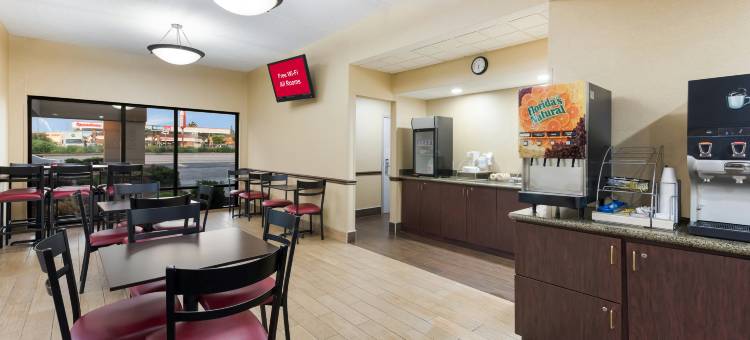 哥伦布红顶套房酒店-西布罗德(Red Roof Inn & Suites Columbus - West Broad)图片
