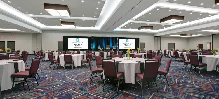 埃姆布里奇酒店集团俄克拉何马城塔楼酒店(Embassy Suites by Hilton Oklahoma City Northwest)图片
