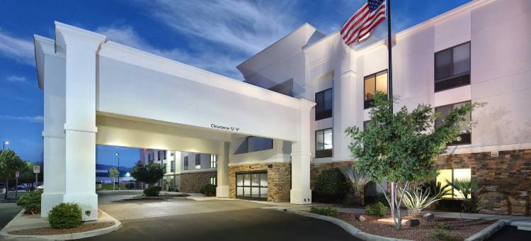 图森东/威廉姆斯中心欢朋套房酒店(Hampton Inn & Suites Tucson East/Williams Center)图片