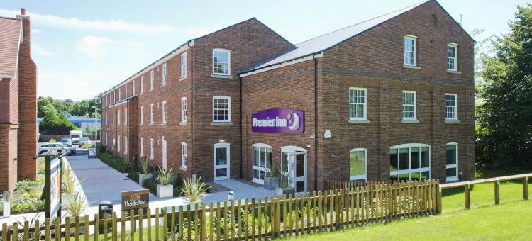 Premier Inn Farnham图片
