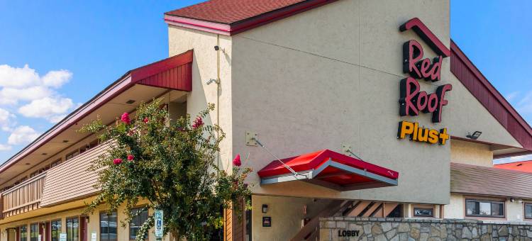 纳什维尔北红顶PLUS+酒店-古德利茨维尔(Red Roof Plus+ Nashville North - Goodlettsville)图片