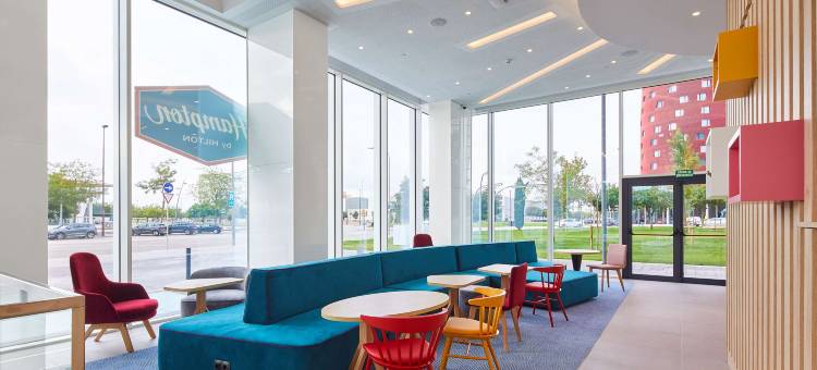 巴塞罗那费拉格兰维亚希尔顿欢朋酒店(Hampton by Hilton Barcelona Fira Gran Via)图片