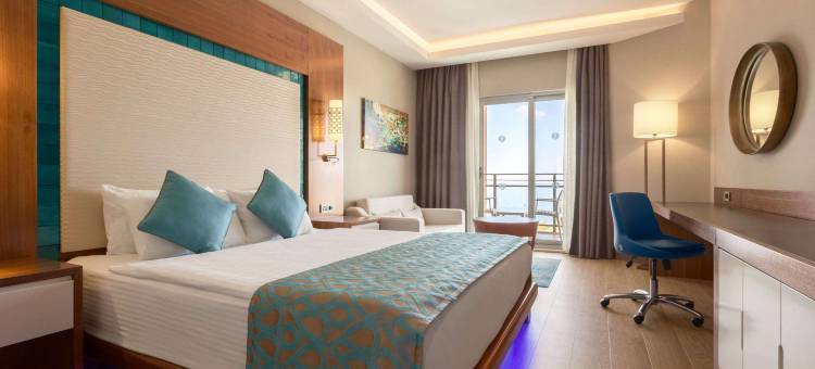 库萨达斯温德姆华美达度假村(Ramada Resort by Wyndham Kusadasi)图片