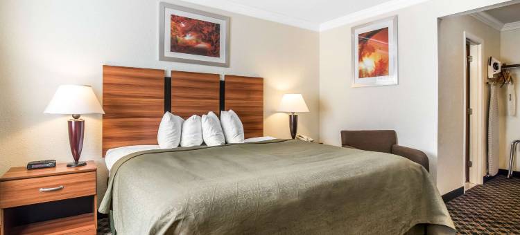 拉特兰品质酒店(Quality Inn)图片