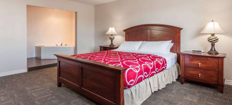 柯克兰湖温德姆速8酒店(Super 8 by Wyndham Kirkland Lake)图片