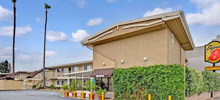 洛杉矶-卡尔弗城地区速 8 酒店(Super 8 by Wyndham Culver)图片