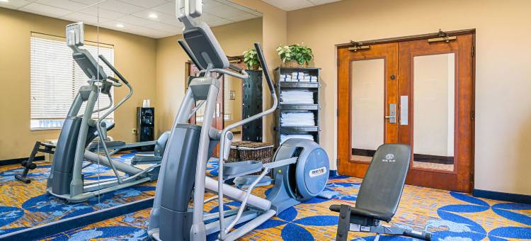 洛基山体育中心洲际智选假日酒店(Holiday Inn Express Rocky Mount – Sports Center)图片