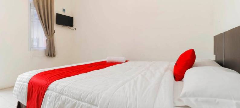 红多兹酒店-近茂物出口(RedDoorz Near Exit Toll Bogor)图片