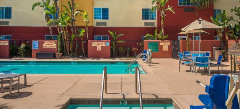 阿纳海姆天使棒球场万豪TownePlace酒店(TownePlace Suites Anaheim Maingate Near Angel Stadium)图片