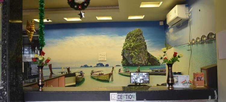 马莫尼集团酒店(Hotel Mamoni Group)图片