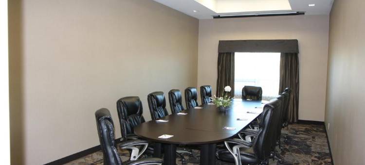 奥克托克斯贝斯特韦斯特优质套房酒店(Best Western Plus Okotoks Inn  Suites)图片