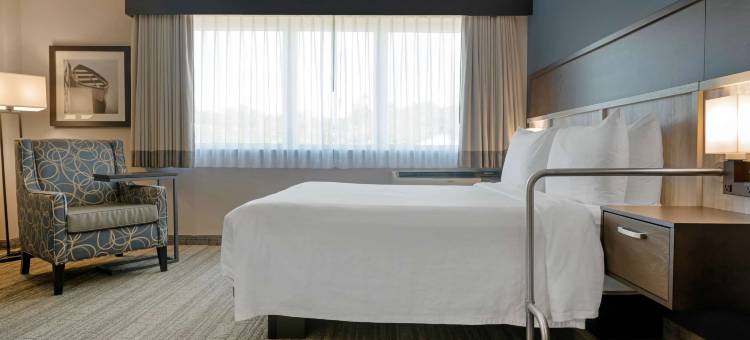 巧克力湖贝斯特韦斯特优质酒店(Best Western Plus Chocolate Lake Hotel)图片