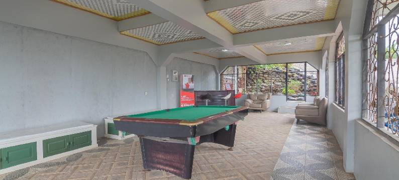 红多兹伊斯兰度假村-普尔瓦卡达巴图阿邦(RedDoorz Resort Syariah @ Batu Apung Purwakarta)图片