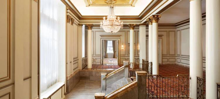 温哥华费尔蒙酒店(Fairmont Hotel Vancouver)图片