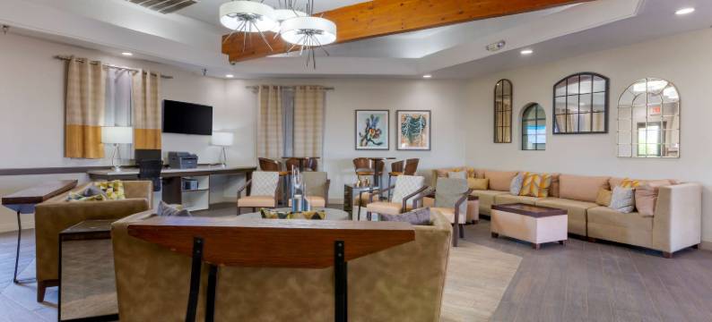 凤凰古德伊尔贝斯特韦斯特酒店(Best Western Phoenix Goodyear Inn)图片