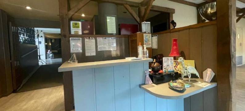 杜卡那德餐厅酒店(Logis - Hôtel Restaurant du Canard)图片