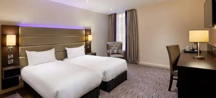 查尔顿汉姆镇中心高级旅馆(Premier Inn Cheltenham Town Centre)图片