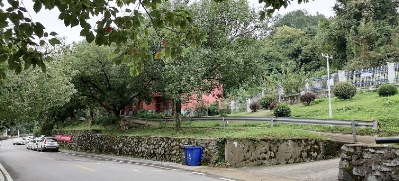 陶溪川三宝陶艺街九集小镇亨丰酒店民宿(航空路分店)图片