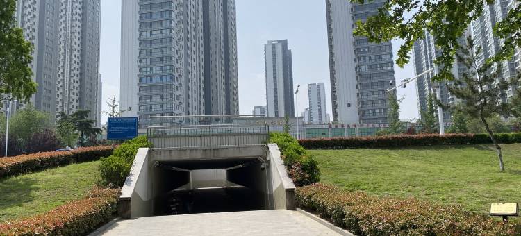 永恒华府704店公寓(滨河路分店)图片