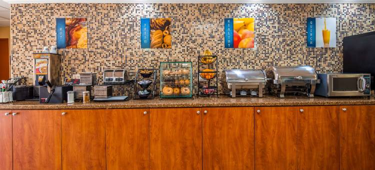 布雷登顿贝斯特韦斯特优质套房酒店(Best Western Plus Bradenton Hotel  Suites)图片