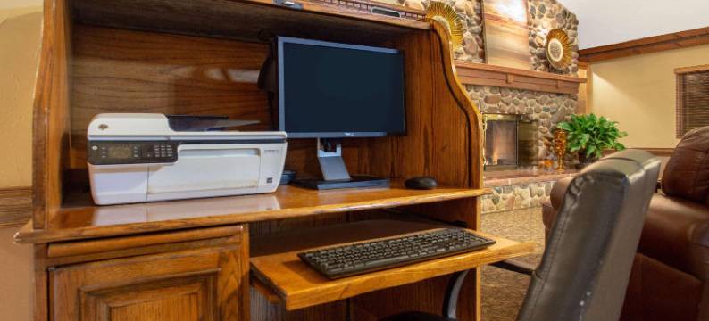 格林湾西美吟温德姆酒店(AmericInn by Wyndham Green Bay West)图片