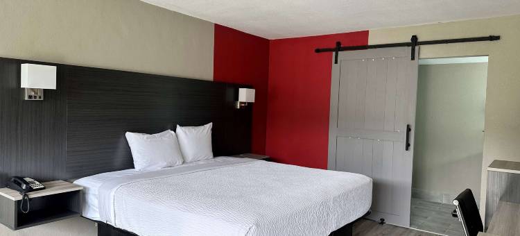 可可华美达酒店(Ramada by Wyndham Cocoa)图片