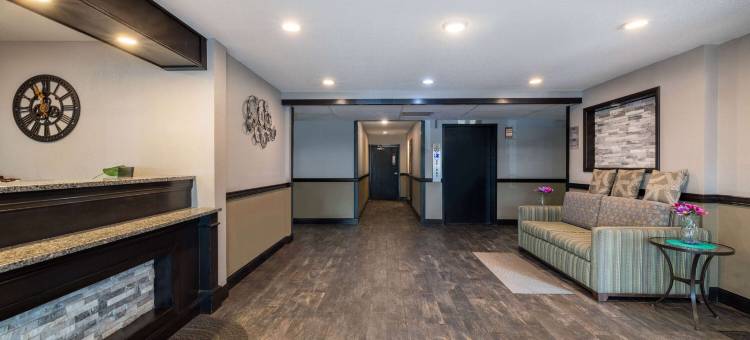 Travelodge by Wyndham Brooklyn Center图片