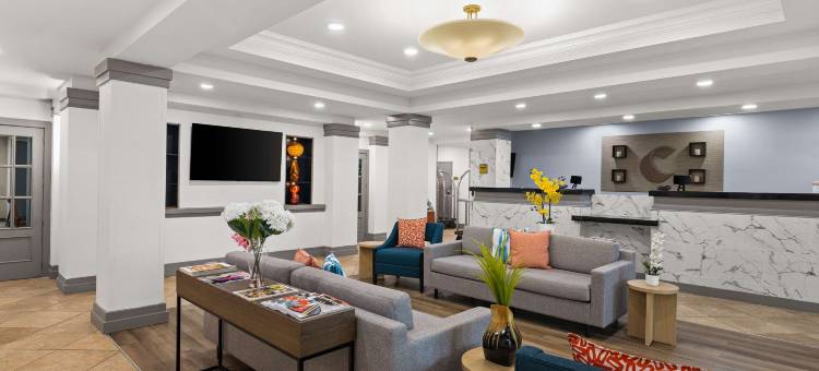 维洛海滩I-95号舒适套房酒店(Comfort Suites Vero Beach I-95)图片