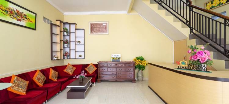 OYO Life 3003 汉达亚尼清真公寓(Wisma Handayani Syariah RedPartner Near Rsud Wonosari)图片