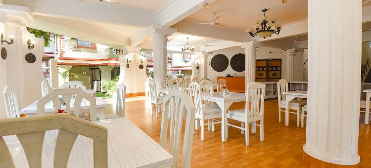 FabHotel Prime Toro 高地海滩度假村配有泳池，坎多林(FabHotel Prime Toro Highland Beach Resort with Pool - 500M from Candolim Beach)图片