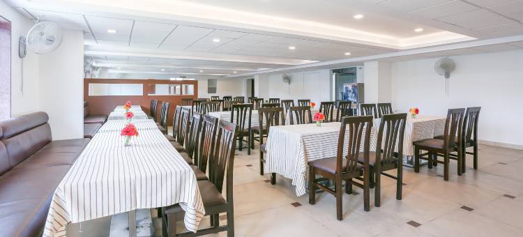 Treebo Premium 阿斯卡亚马哈尔酒店(Treebo Premium Akshaya Mahal Inn)图片