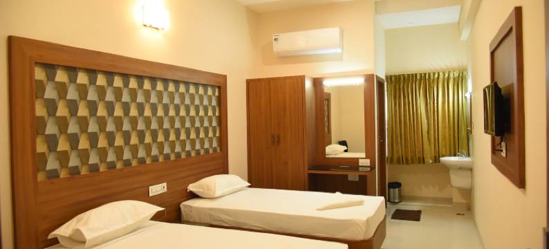 戈库尔格兰德酒店(Hotel Gokul Grande)图片