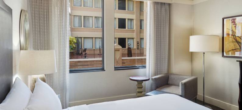 新奥尔良艺术维尔豪斯区万丽酒店(Renaissance New Orleans Arts Warehouse District Hotel)图片