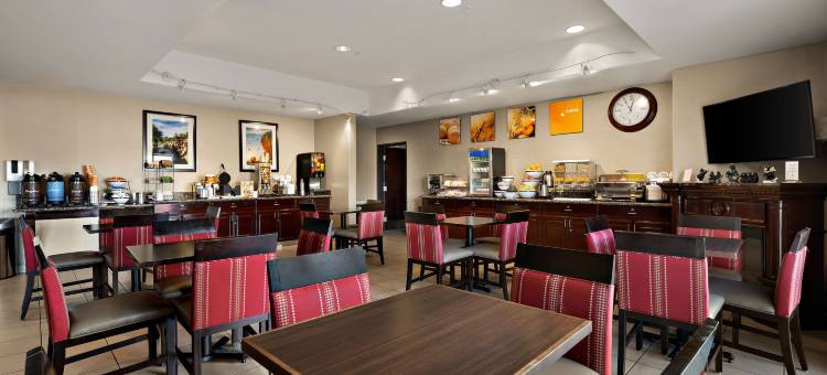 里诺机场舒适套房酒店(Comfort Inn & Suites Airport Convention Center)图片