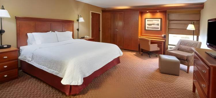 东皮奥里亚欢朋酒店(Hampton Inn Peoria-East at the Riverboat Casino)图片