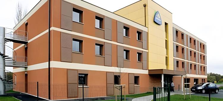 圣阿芒莱索贝斯特韦斯特Sure酒店(Sure Hotel by Best Western St-Amand-Les-Eaux)图片