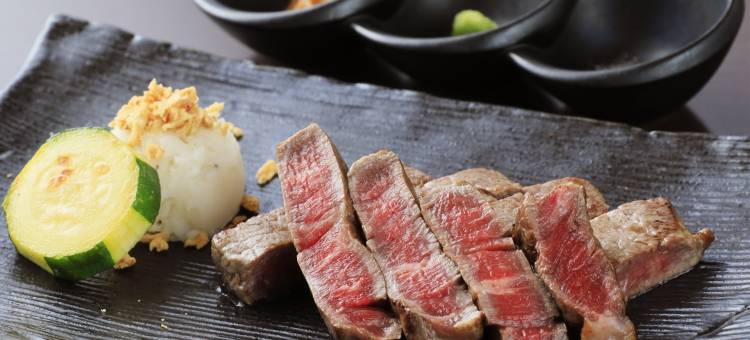 热海磐梯温泉旅馆(Yutoriro Bandai Atami)图片