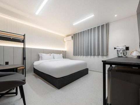 伊斯伊斯泰霍特尔在新安洞-光州