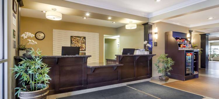和平河贝斯特韦斯特优质套房酒店(Best Western Plus Peace River Hotel  Suites)图片