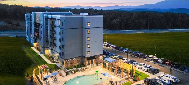 鸽子堡-烟雾山 Staybridge Suites 酒店(Staybridge Suites PIGEON FORGE - SMOKY MTNS by IHG)图片