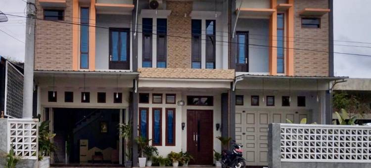 安妮莎民宿清真亚齐米特拉红门酒店(An Nisa Homestay Syariah Mitra RedDoorz)图片