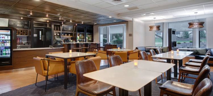 州立学院万怡酒店(Courtyard State College)图片