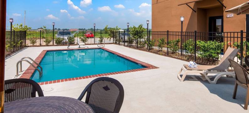 纽罗兹温德姆花园酒店 / 福尔斯河(Wyndham Garden New Roads / False River)图片