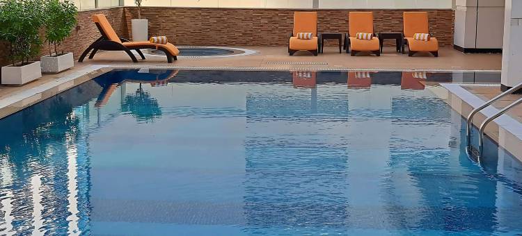迪拜码头巴塞罗那公寓(Barceló Residences Dubai Marina)图片
