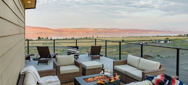 Wild Horse - hot tub, fire pits, game room, EV charger, 15 min to the Gorge图片