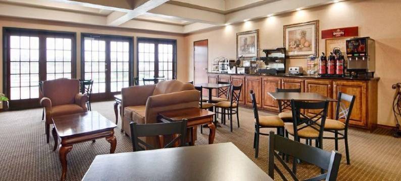 富兰克林洲际酒店及套房(Franklin Inn & Suites by IHG)图片