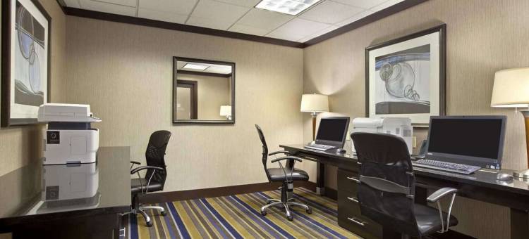 希尔顿欢朋酒店圣路易斯机场(Hampton Inn by Hilton St. Louis Airport)图片
